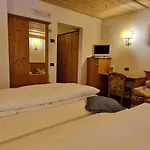 Roy 3* Malga Ciapela
