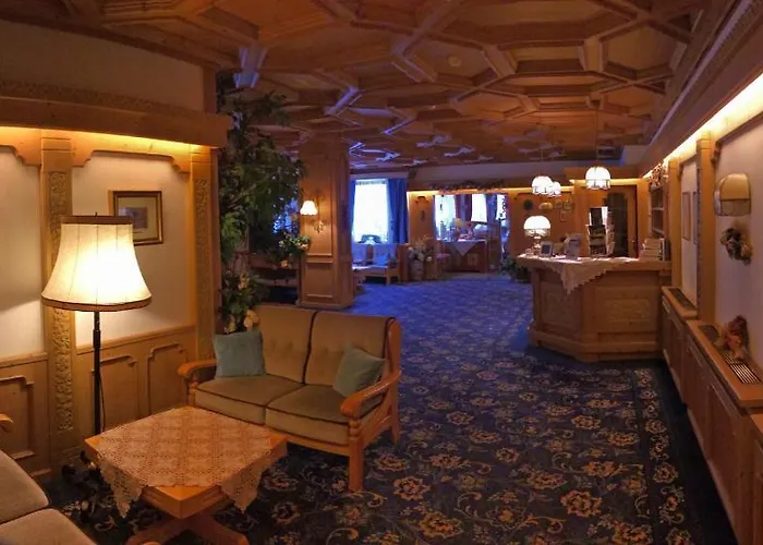 ロイ 3* マルガ・チアペラ